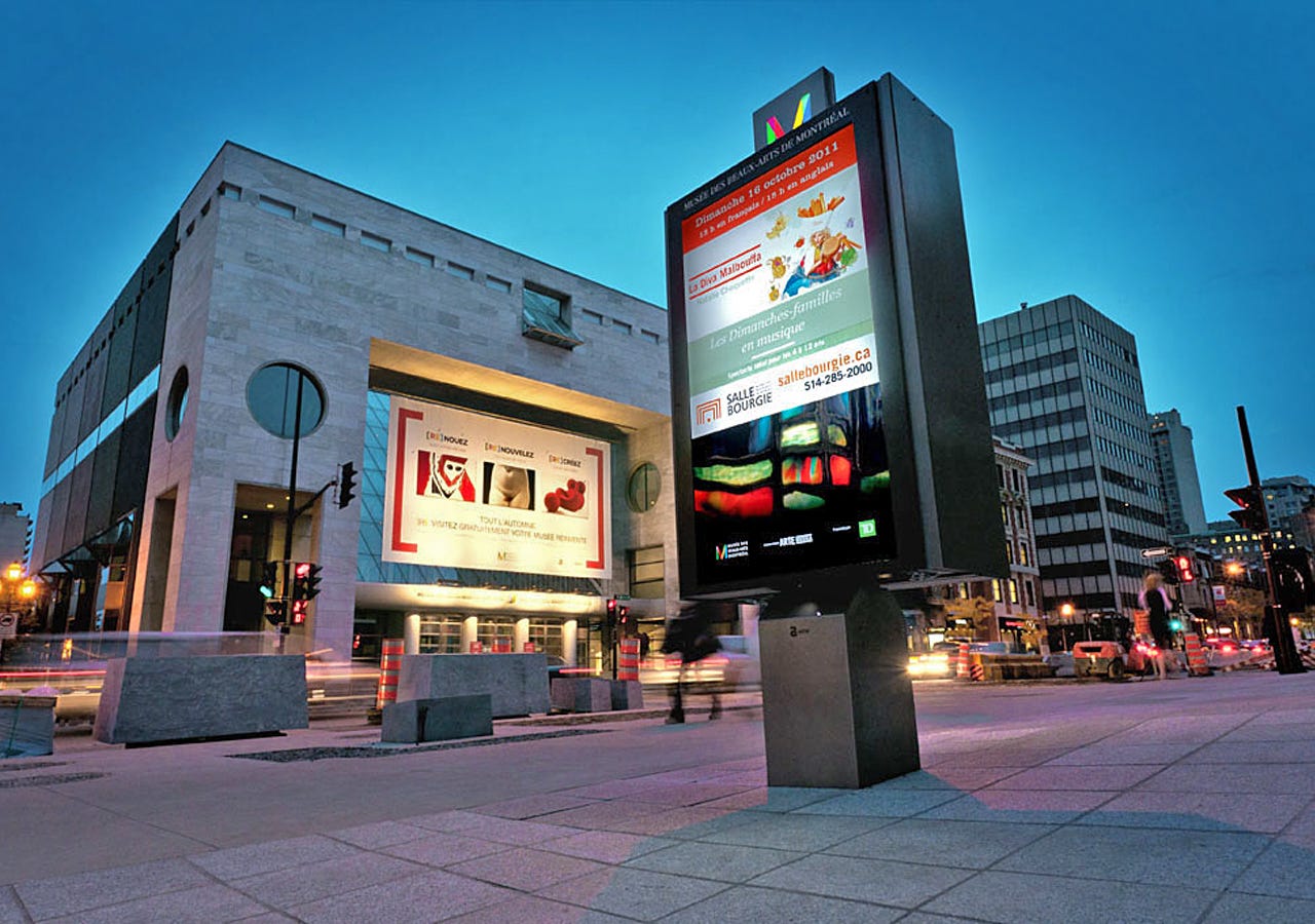 What is outdoor digital signage